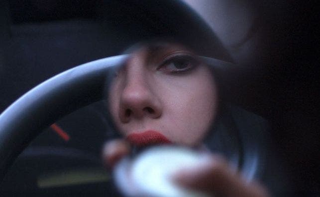 2UNDERTHESKIN 2UNDERTHESKIN