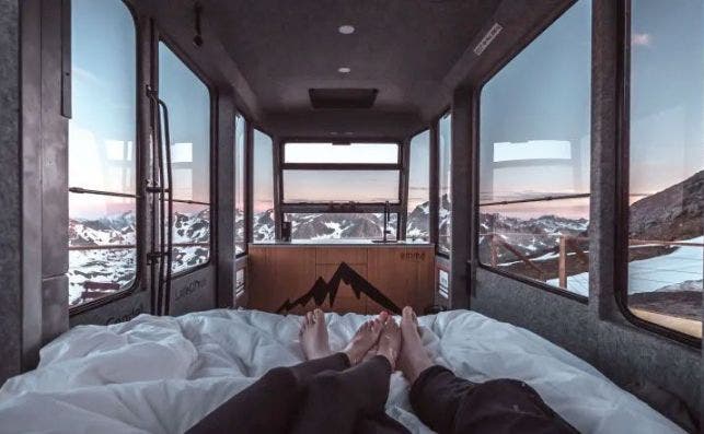 Uno de los funiculares reconvertido en dormitorio Foto Turismo de Suiza Uno de los funiculares reconvertido en dormitorio Foto Turismo de Suiza